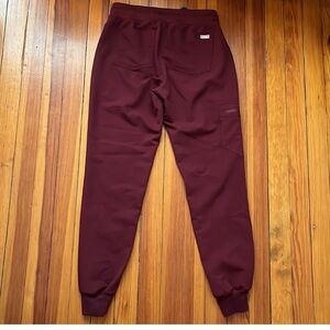 Figs Zamora Burgundy Jogger Scrub Pants Sx XS